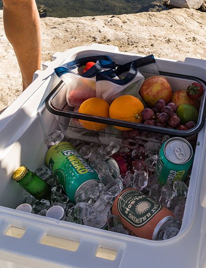 YETI® Kühlbox Roadie 48 - Charcoal