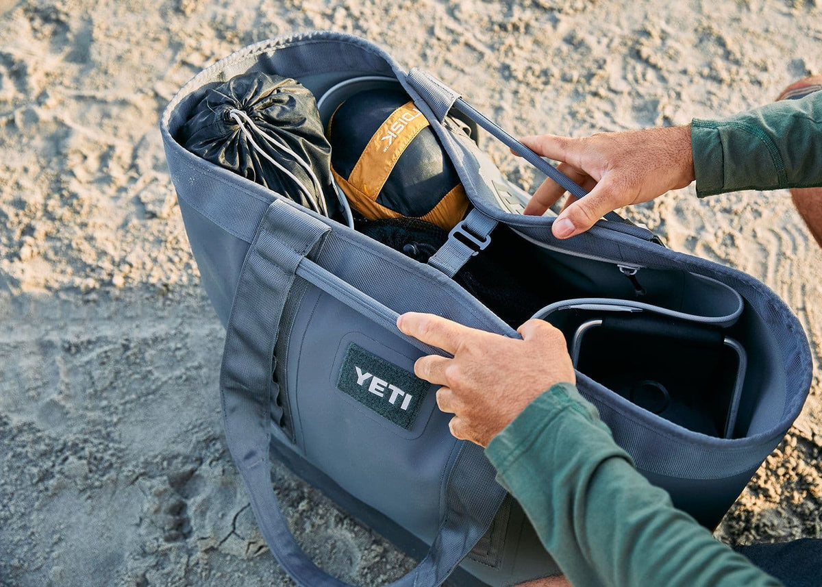 YETI® Sac de transport Camino® Carryall 50 Storm Grey