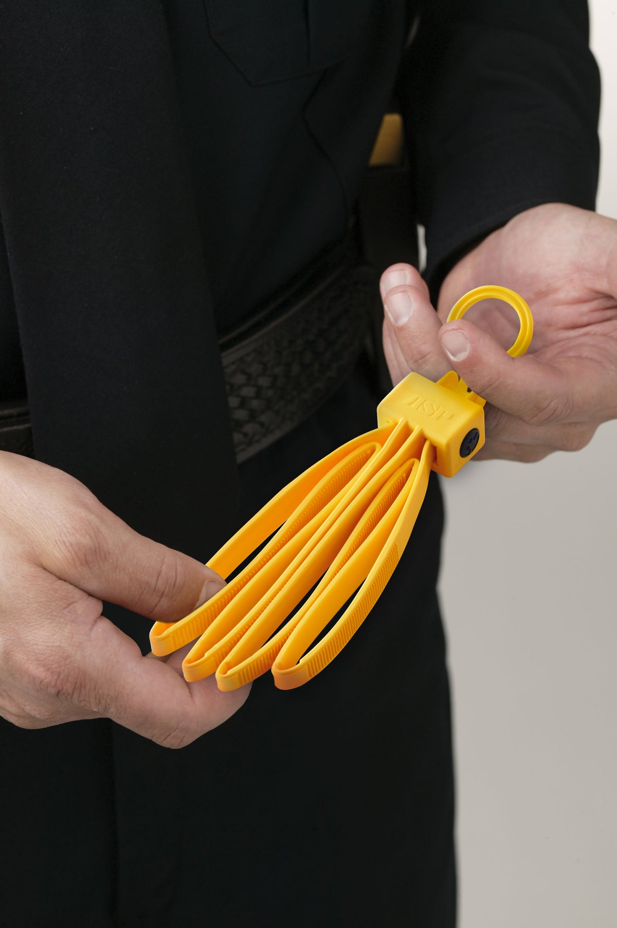 ASP Menottes Tri-Fold (paquet de 10) jaune