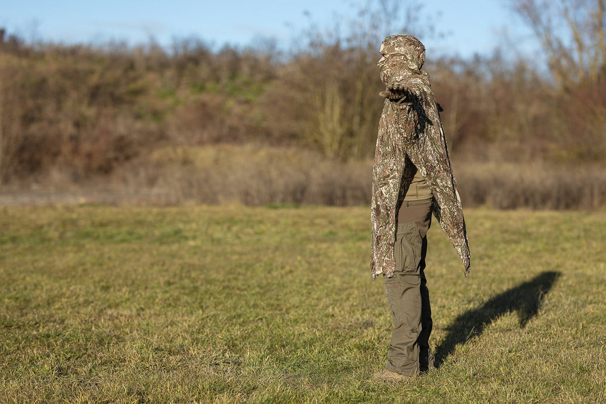 Ghosthood Compact-Poncho