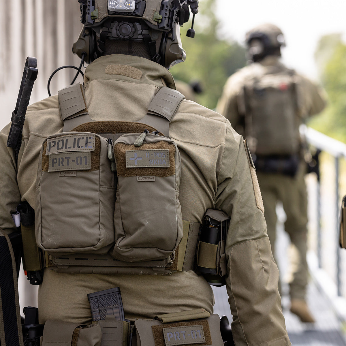 TERRA B® Utility Pouch Large Vertical