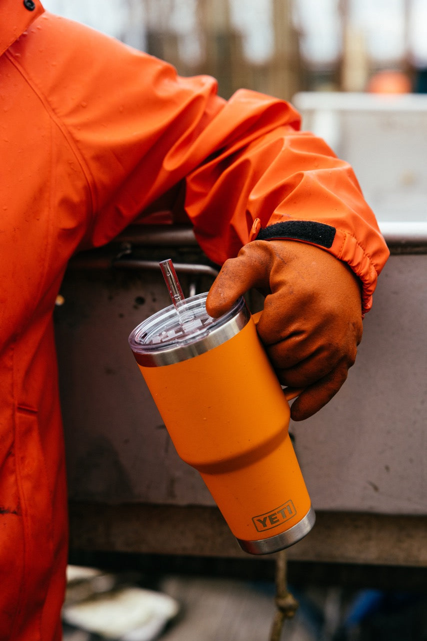 YETI® Becher Rambler 35 Oz Straw Mug - King Crab Orange