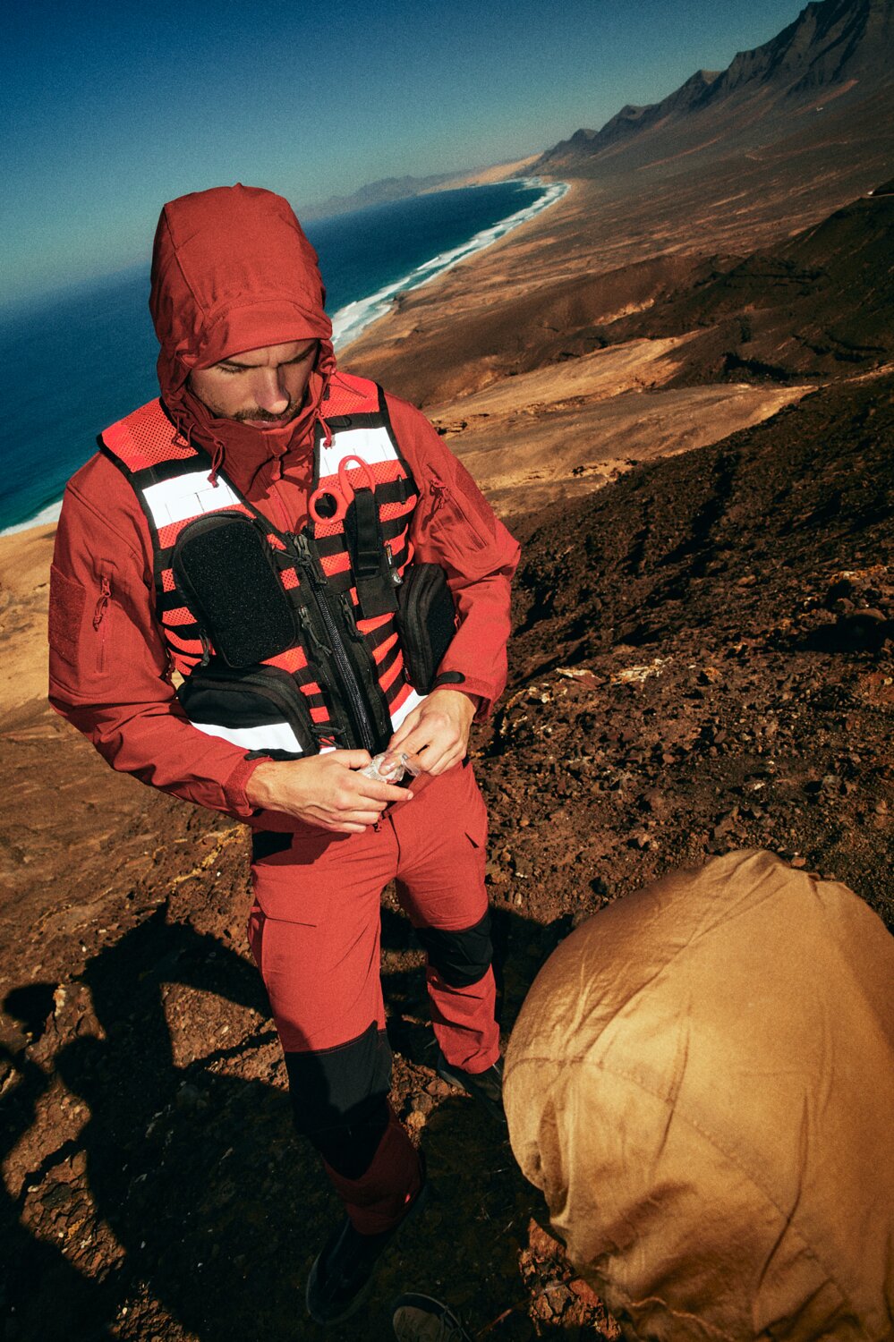 Helikon-Tex SAR Vest - Black