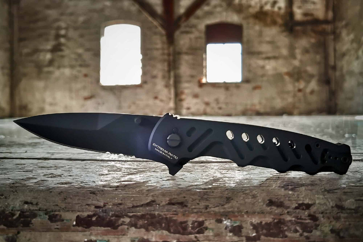 Extrema Ratio Messer Caimano Nero N.A.