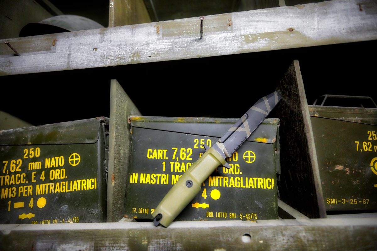 Couteau Extrema Ratio Fulcrum Desert Warfare