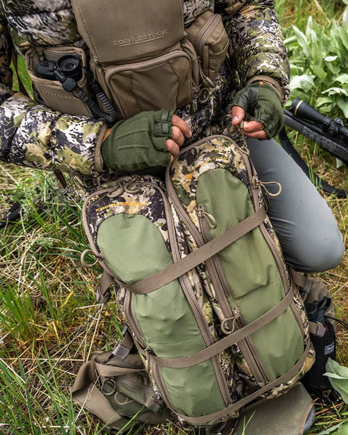 Eberlestock Batwing Large - Dry Earth