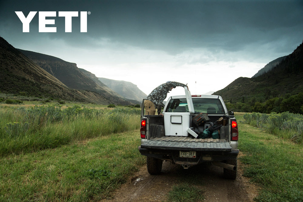 YETI® Kühlbox Tundra 210 - White