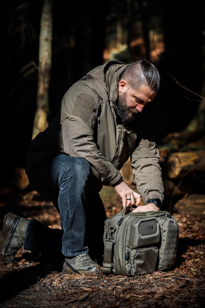 STOIRM Messenger Bag