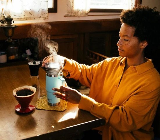 YETI® Reisebecher Rambler 20 Oz - Lowcountry Peach