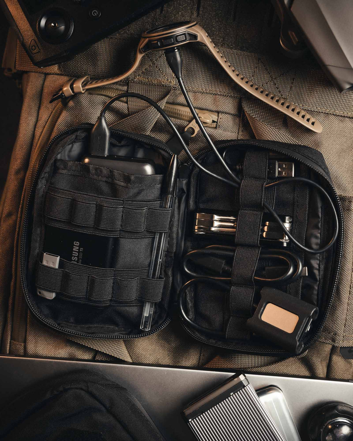 STOIRM Large Pouch V.1