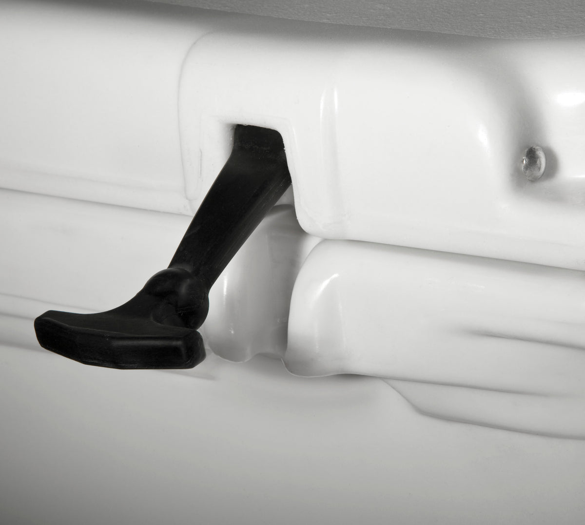 YETI® Roadie &amp; Tundra Latch - 2 Pack