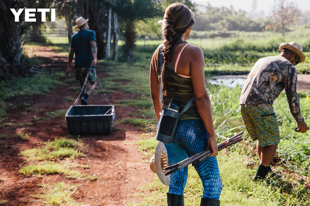 YETI® Rambler Bottle Sling Large - Charcoal