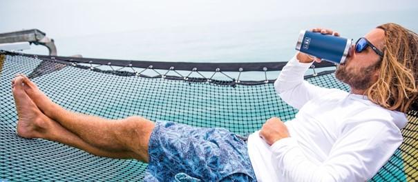 YETI® Becher Rambler 20 Oz - Navy